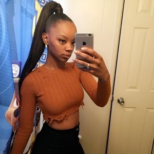 Meet your Posher, Keya